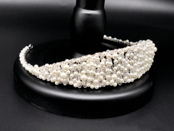 AR261 - Grace Tiara - Image 7