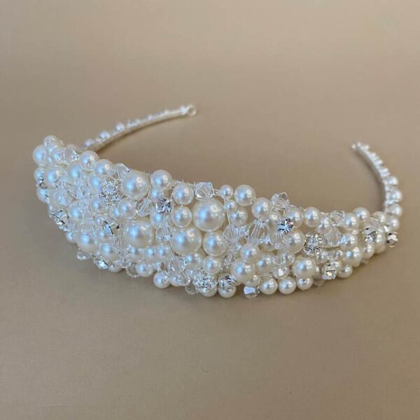 AR810 - Dream Pearl Cluster & Crystal Tiara (Available in 2 sizes)