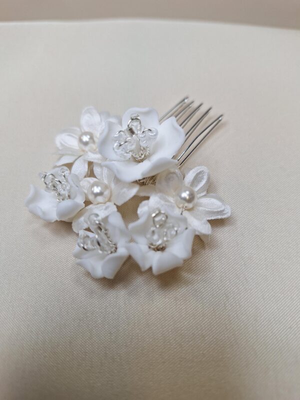 AR843 Lori Small Flower Comb